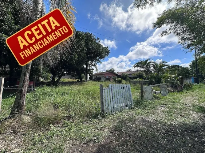 Terreno amplo e próximo a praia - Pontal do Paraná