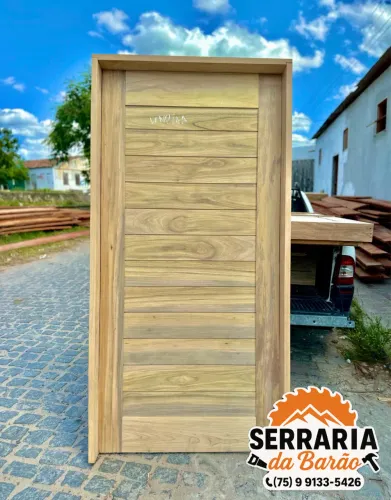 PORTAS E JANELAS MODELO FECHADO EM MADEIRA ANGICO