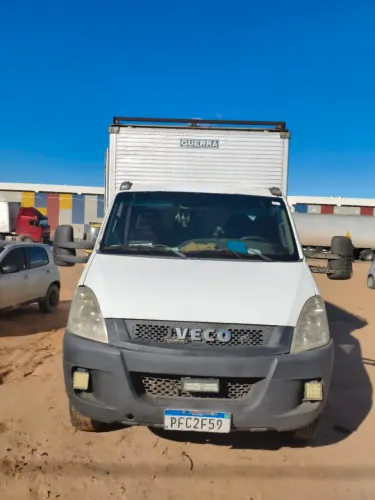 Iveco dayli 70c16 2010 branco ótimo estado