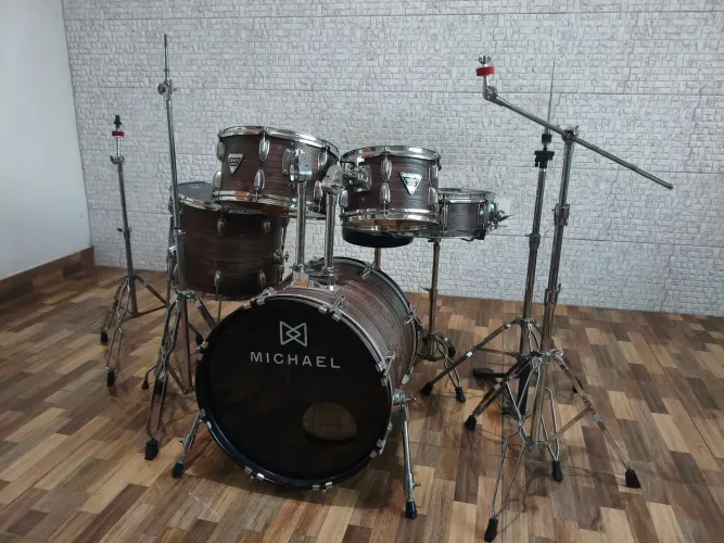 Bateria Michael