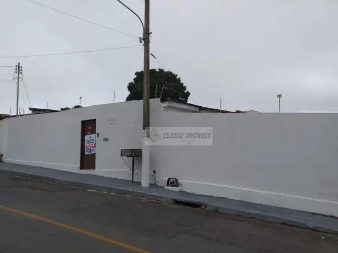 Casa com 3 dormitórios, 70 m² - venda por R$ 300.000,00 ou aluguel por R$ 2.683,68/mês - J
