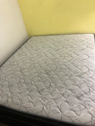 Cama Queen