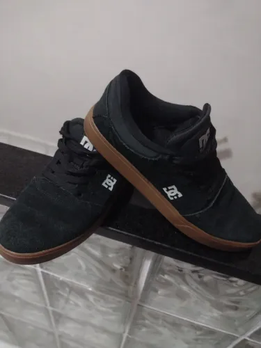 Tenis dc 38