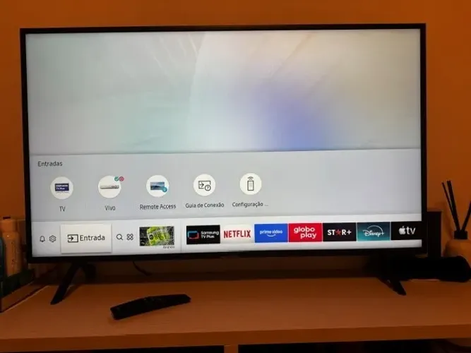 TV Samsung UN43RU7100G - 43'' 4K Ultra HD smart TV 