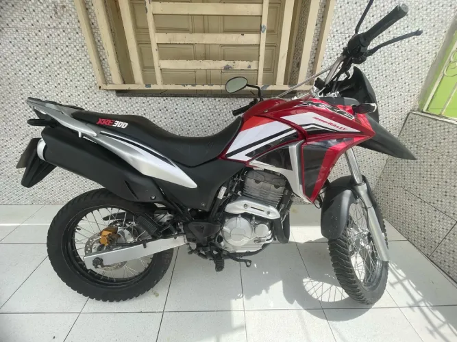 Xre 300 toda pronta pra uso