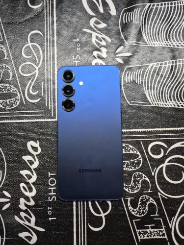 GALAXY S25 256GB 12RAM--NOVO É 3.800