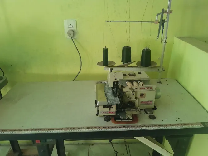 Overloque Singer 901