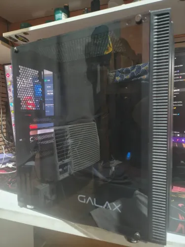 Gabinete Gamer Galax Quasar ZERADO