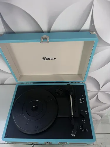 Toca disco vinil retrô 