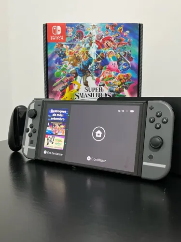Nintendo Switch Oled Edição Especial SUPER SMASH BROS - Seminovo