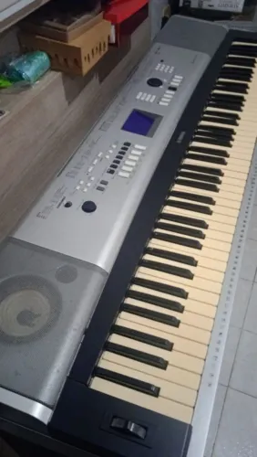 Teclado Piano DGX 530