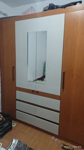 Guarda roupa de casal