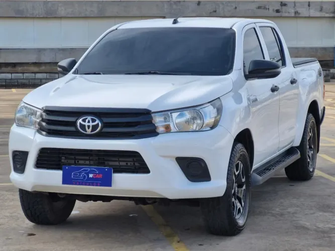 Toyota Hilux CD 4X4 2.8 Diesel Mec. 2020