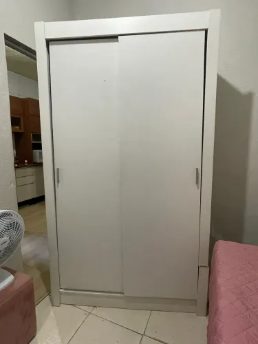 Vendo guarda roupa - R$ 350
