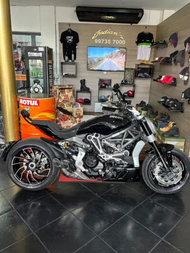 X Diavel