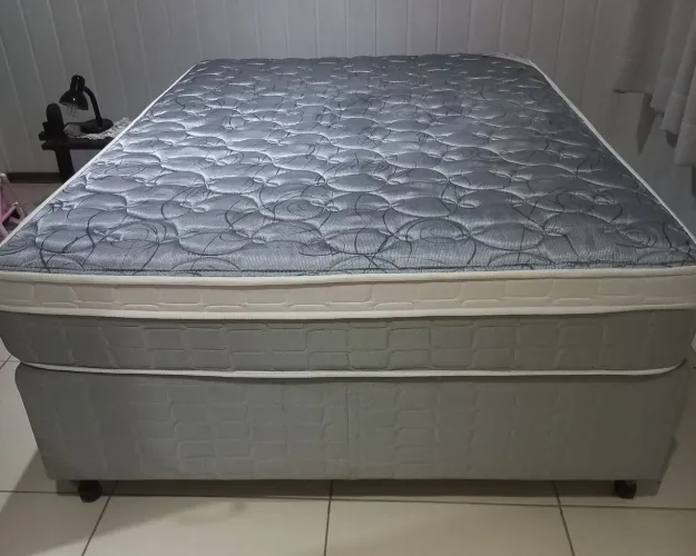 Cama box casal