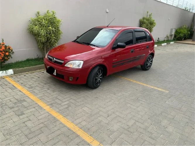 Chevrolet Corsa Hatchback 1.0 MPFI 8V 71cv 5P 2004