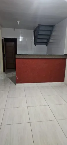 Aluga-se apartamento 