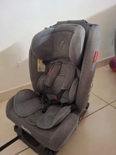 Cadeirinha infantil para carro