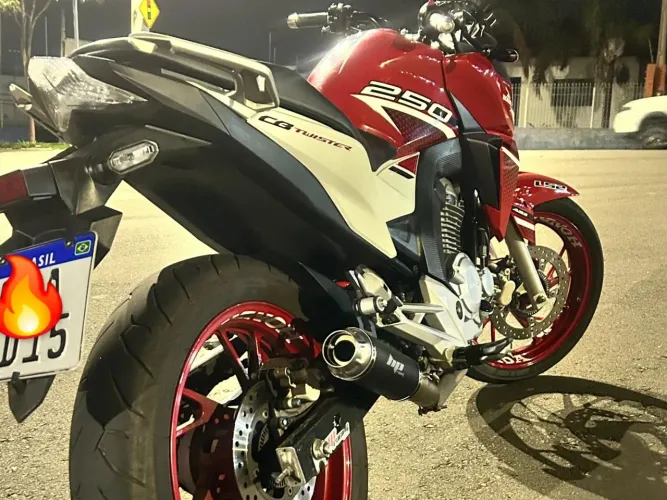 Vende-se escapamento esportivo HP racing exaust