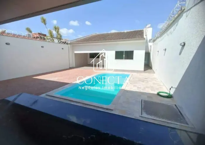 Casa com piscina e suíte com closet para locação no Jardim Brasília