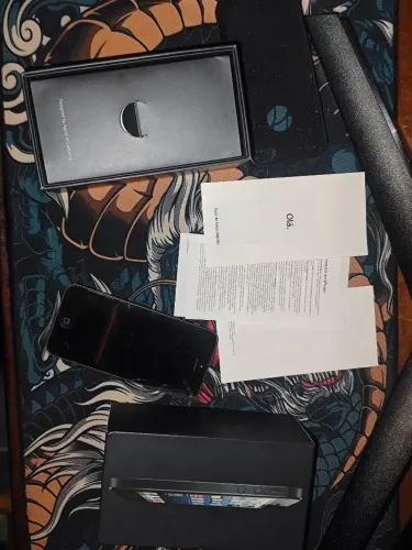 iPhone 5 Preto (Na Caixa) - Ideal para Idosos / Ligações e Internet