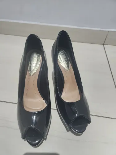 Peep Toe