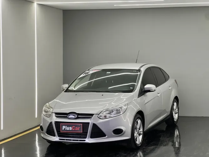 Ford Focus Sedan 2.0 16v/2.0 16V Flex 4P 2015