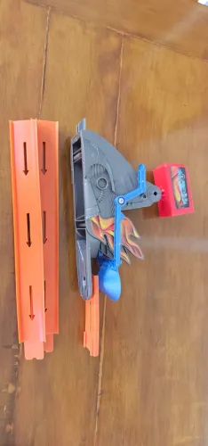 Hotwheels TickTracks M6291