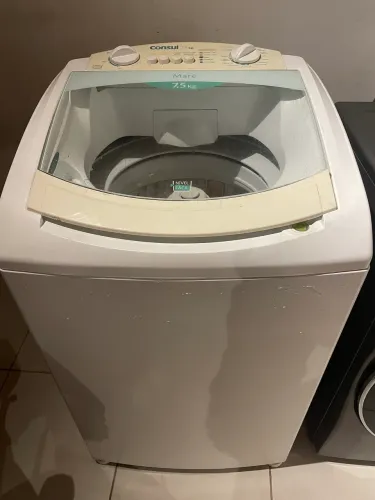 Máquina de lavar com frete disponível