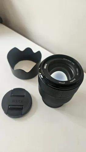 Lente Meike 85mm F/1.8 Autofoco Para Sony E-mount