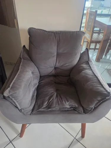 Poltrona Tecido Suede