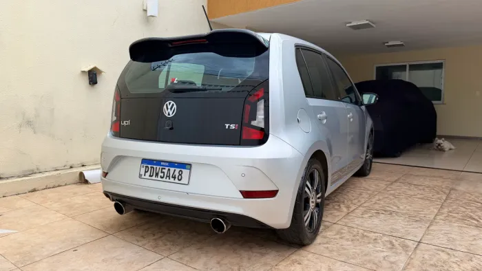 Volkswagen Up! Move 1.0 TSI Total Flex 12V 5P 2018