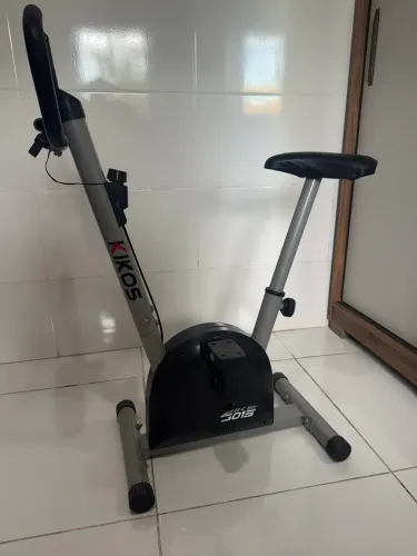 Bicicleta ergométrica KIKOS 3015