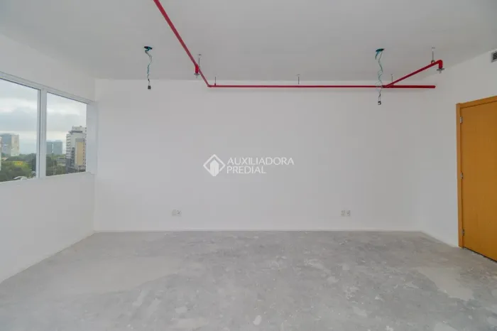 Conjunto no 7º andar do prédio com 35 m² de área privativa no Duo Concept