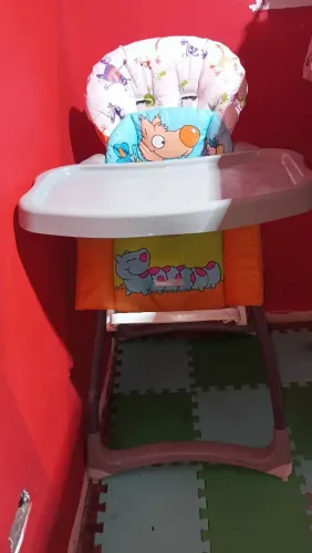 Cadeirinha alimentação