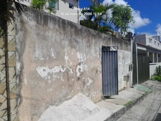 Faço remoção de entulho e sou pedreiro 