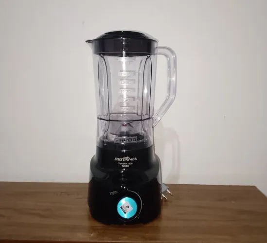 Liquidificador novo da marcar Britânia