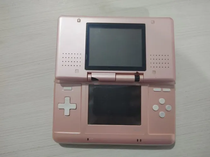 Nintendo DS Fat + R4
