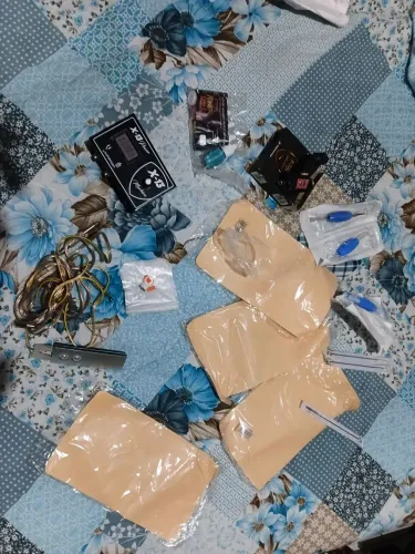 Vendo kit de tatuagem 