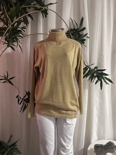 Blusa de trico a linha tamanho P da TNG