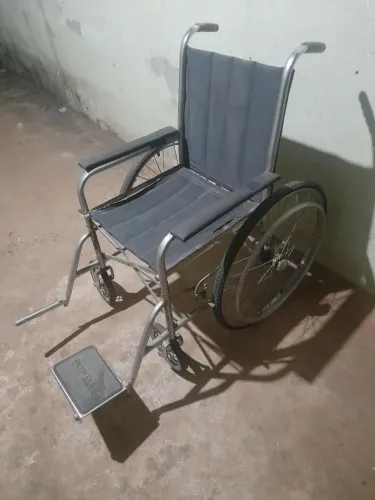Cadeira de rodas doação