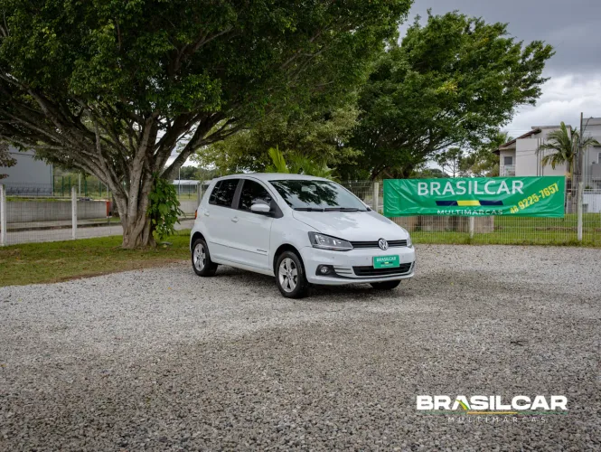 Volkswagen Fox Comfortline 1.6 Flex 8V 5P 2018