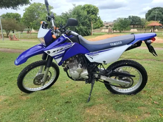 Lander 250 2018 Impecável