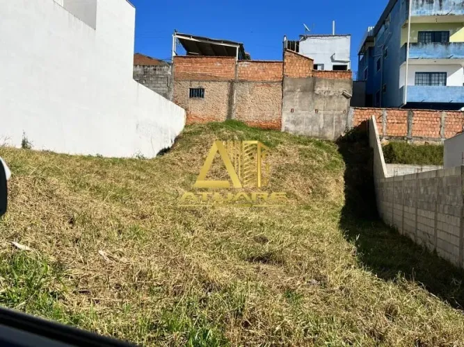 OPORTUNIDADE VENDE-SE - 1 Lote em Pouso Alegre-MG, localizado no bairro Belo Horizonte.