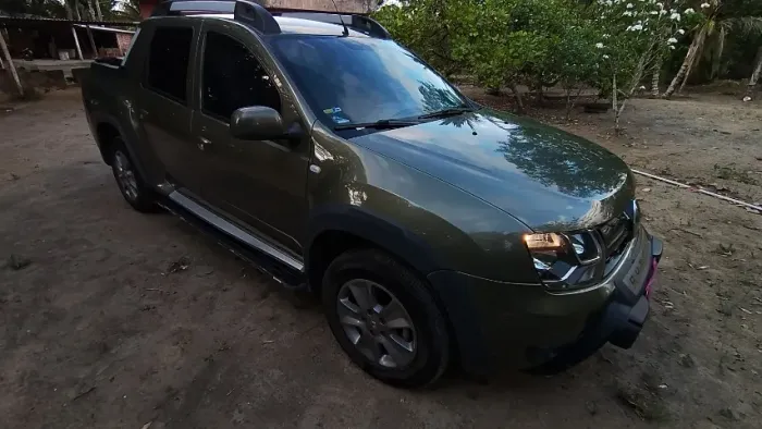 Renault Duster Oroch Dyna. 2.0 Hi-flex 16V Aut. 2018