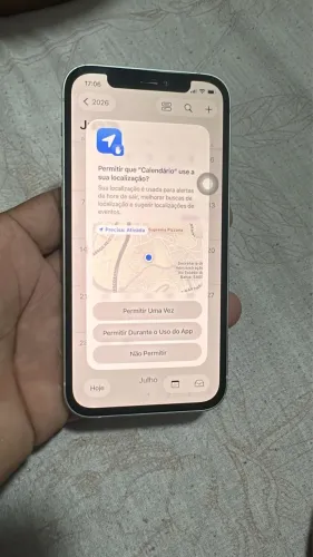 iPhone 12 64 gigas tela já foi trocada 850 pra vender 