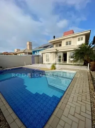Casa de 5 quartos à venda em Coqueiros, Florianópolis