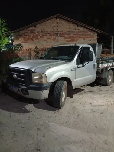 F350 2009 ar-condicionado