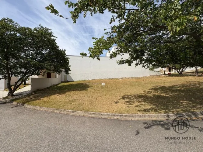 Terreno à venda no Residencial Renaissance com 441 metros plano